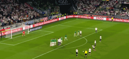 77d484a0e8f26e02eb0c8b407eb6b240.gif